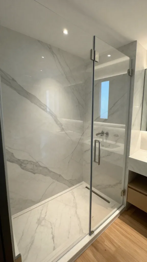 Walk-in Shower Wall Panels